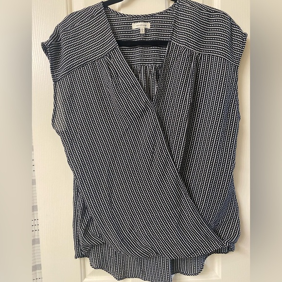 Max Studio Woven Striped Faux Wrap Women's Top Size Large - Picture 7 of 16